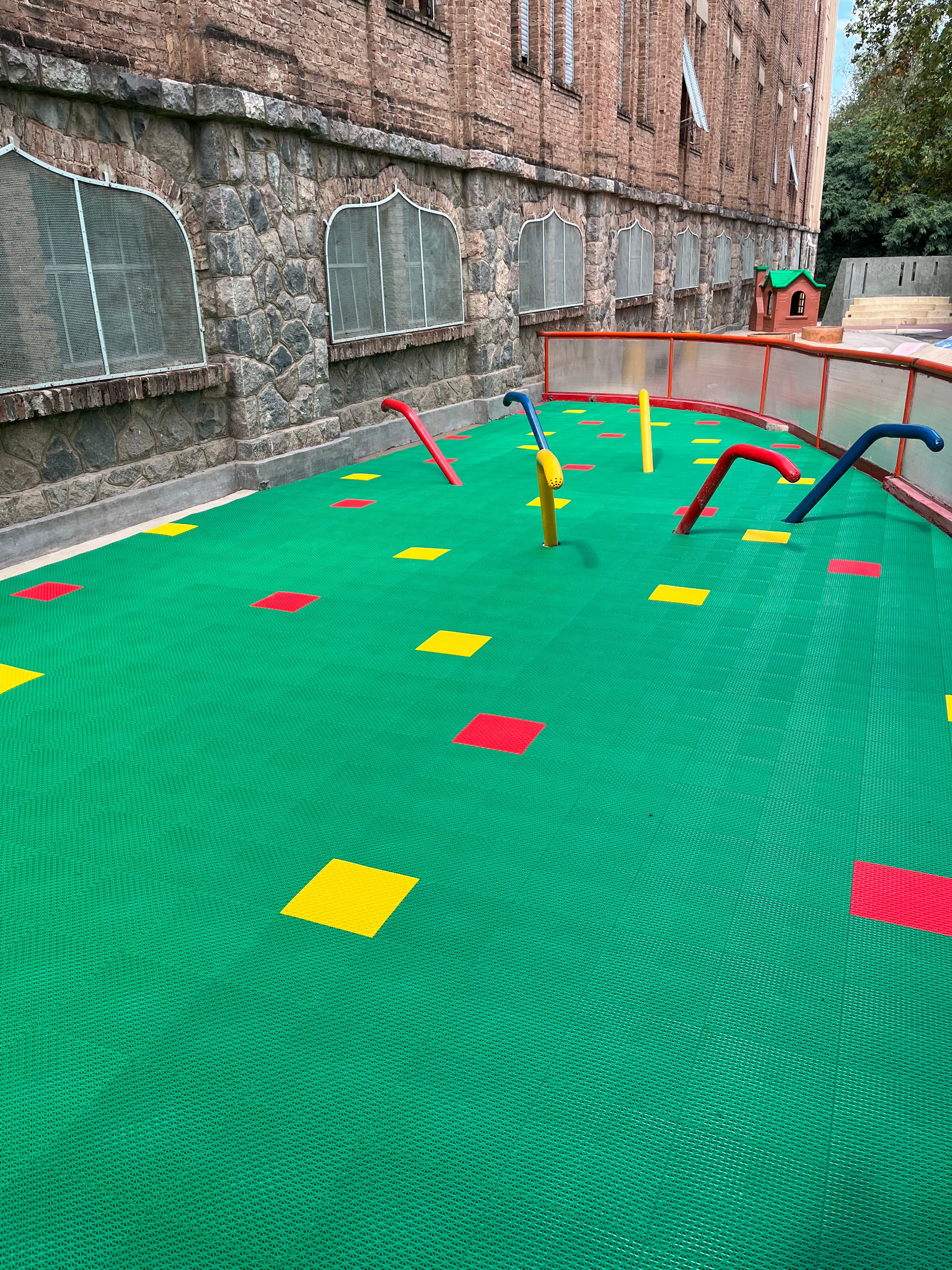 Play Ground Jardin